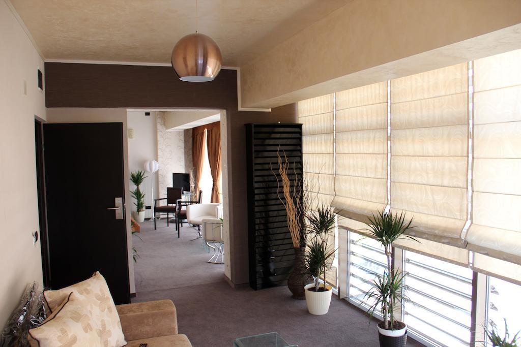 Enigma Pension Târgu Jiu Rom bilde