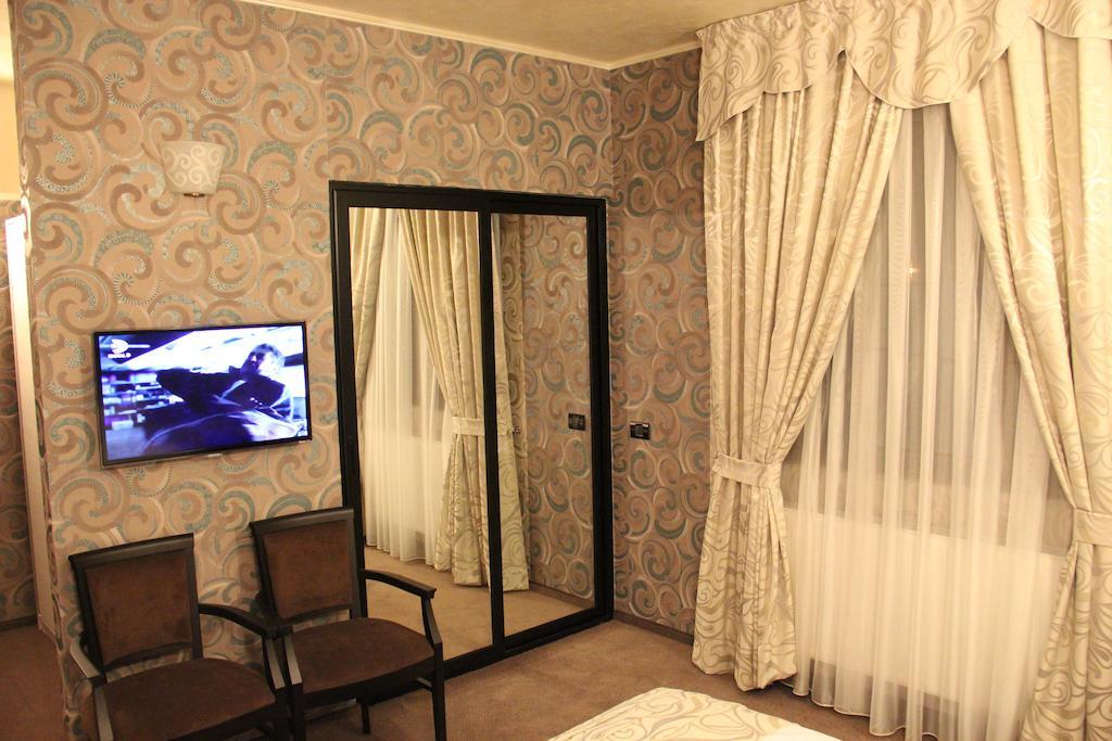 Enigma Pension Târgu Jiu Rom bilde